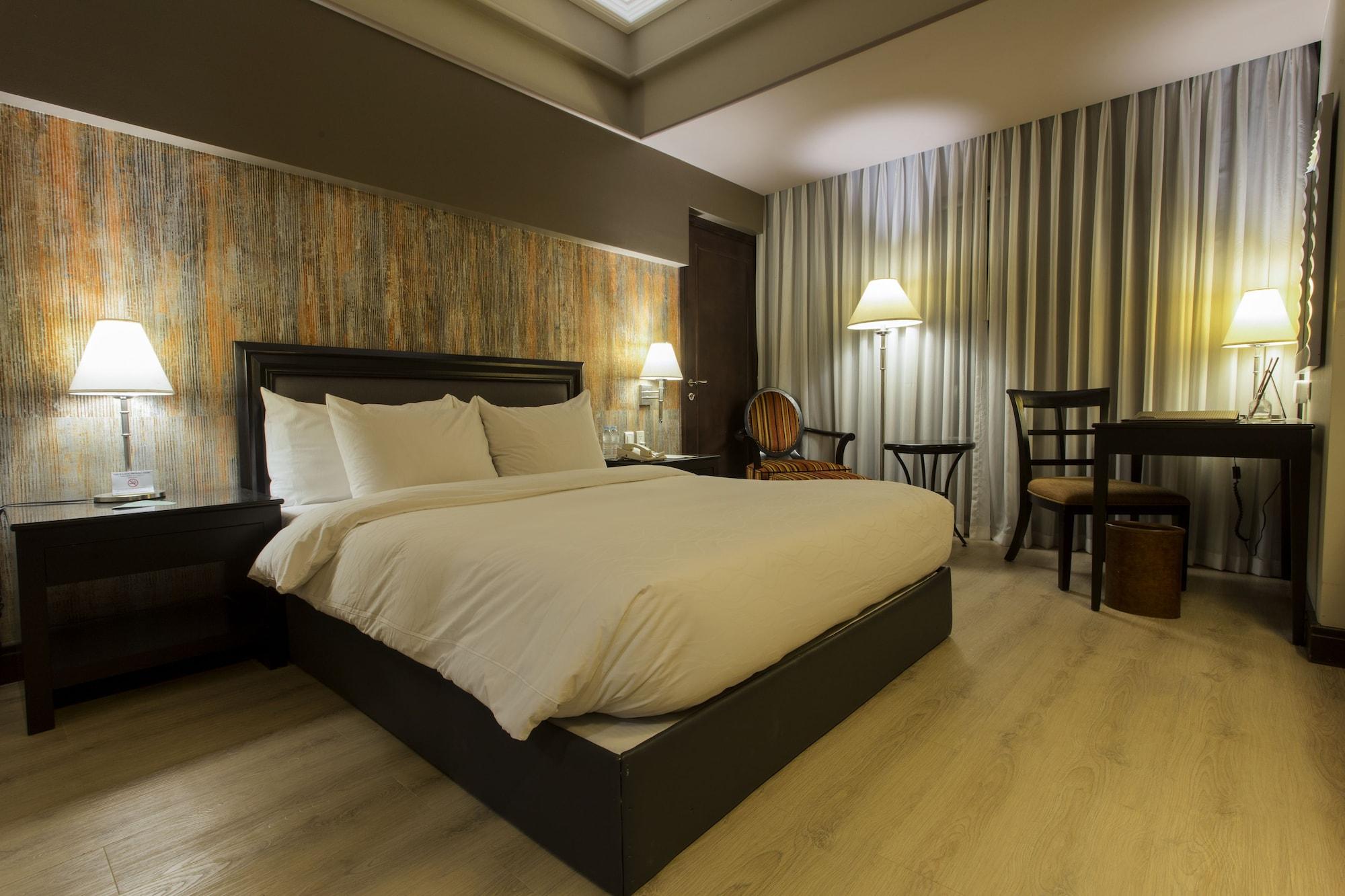 The Bellevue Manila Hotel Muntinlupa City Екстериор снимка