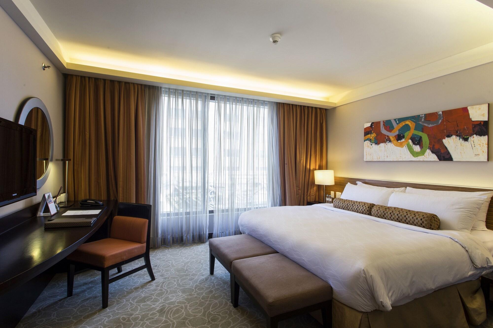 The Bellevue Manila Hotel Muntinlupa City Екстериор снимка